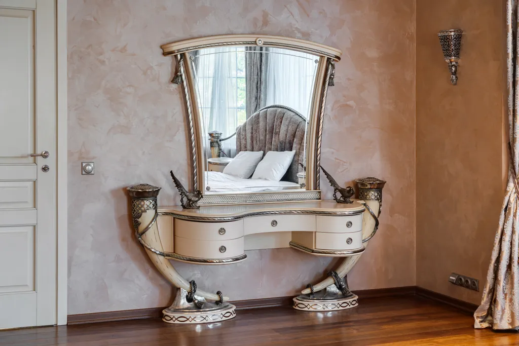 Элитный коттедж с бассейном