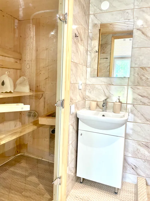 Семейный дом с сауной у реки N2