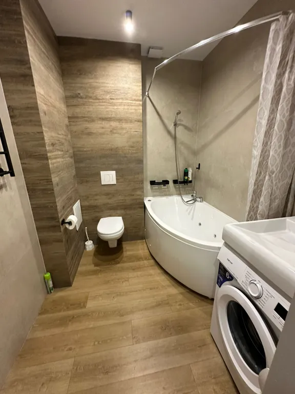 Квартира в новом ЖК, центр города