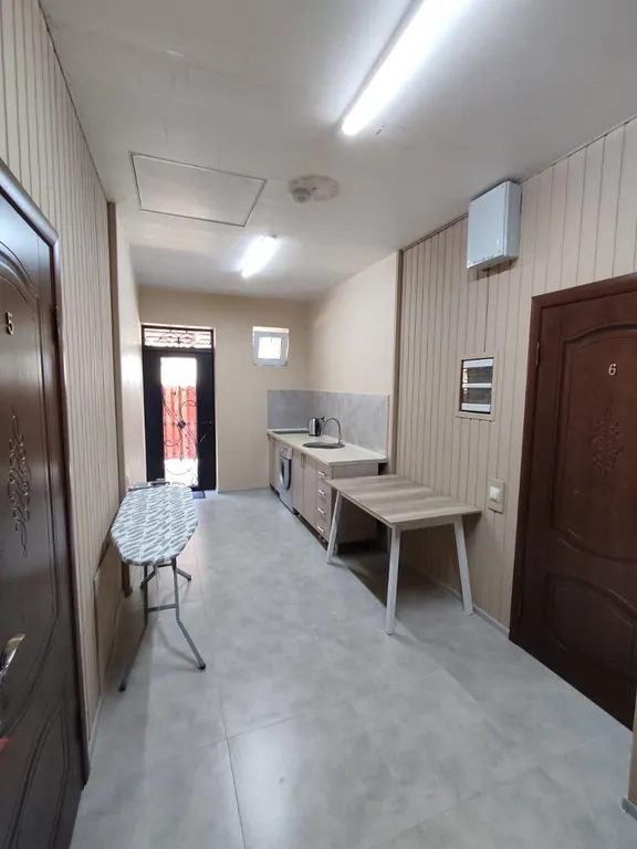 Семейный четырёхместный номер с видом на горы №6