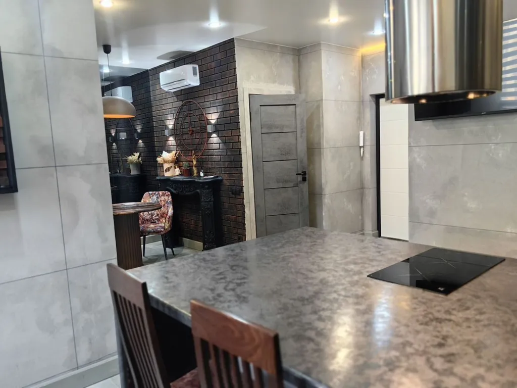 Красивая квартира на улице Бородина 2