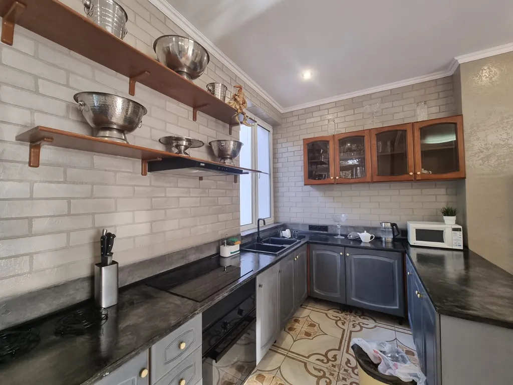 Вилла с открытым бассейном и видом на море