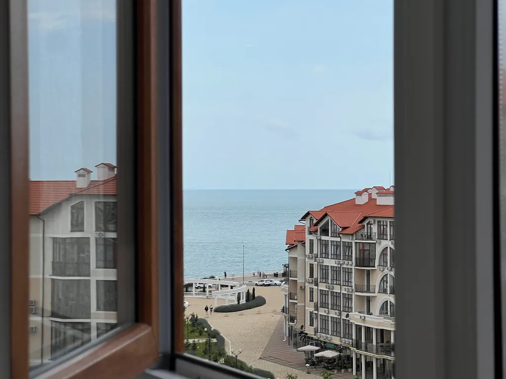 Квартира Квартира Яркая квартирка с кусочком моря — Геленджик