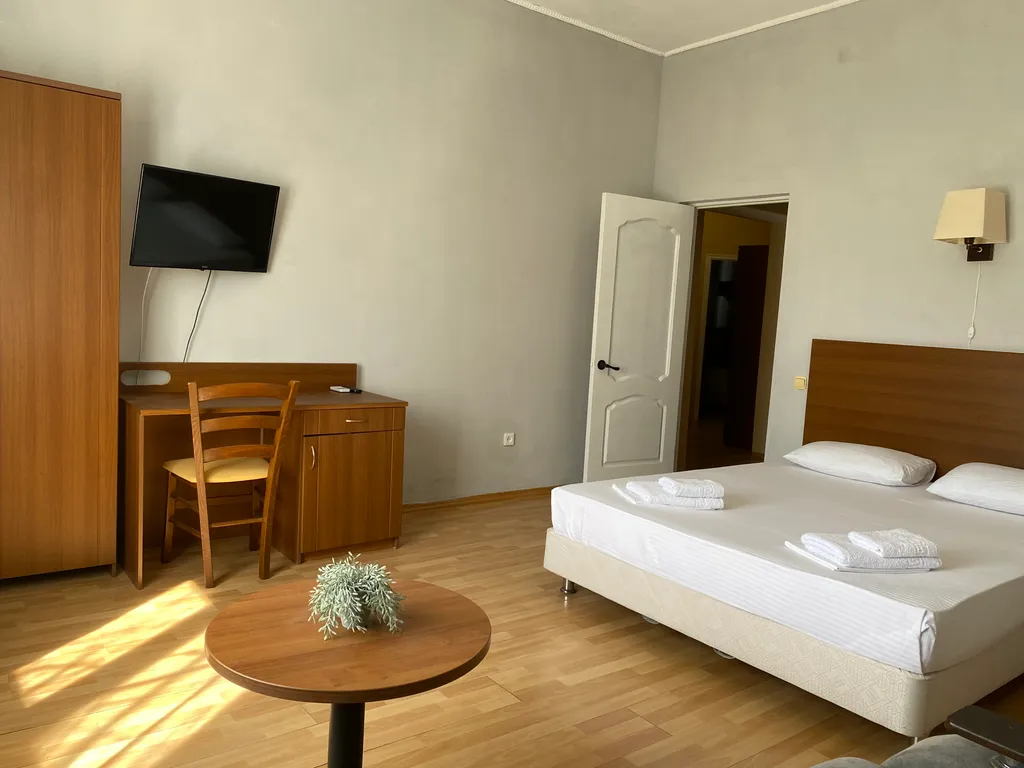 Квартира 4-комнатная Квартира — Анапа