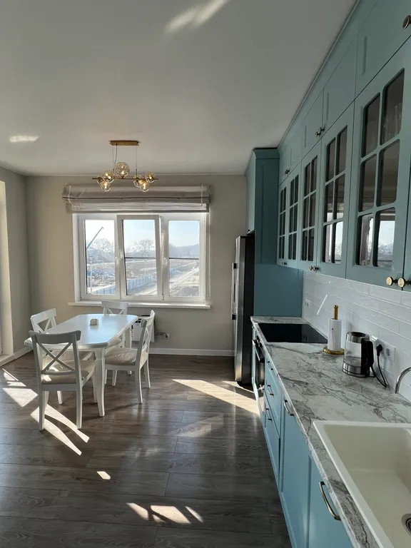 Уютная квартира рядом с Кипарисовым озером — аренда посуточно в Сукко