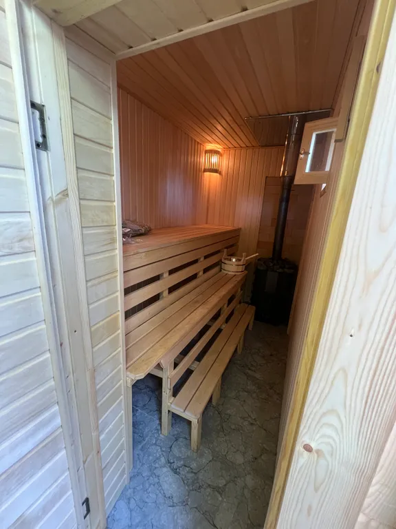 Коттедж на берегу Каспийского моря с парилкой во дворе