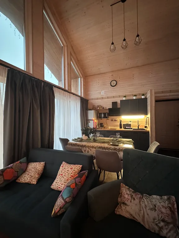 Уютный современный дом в стиле барнхаус