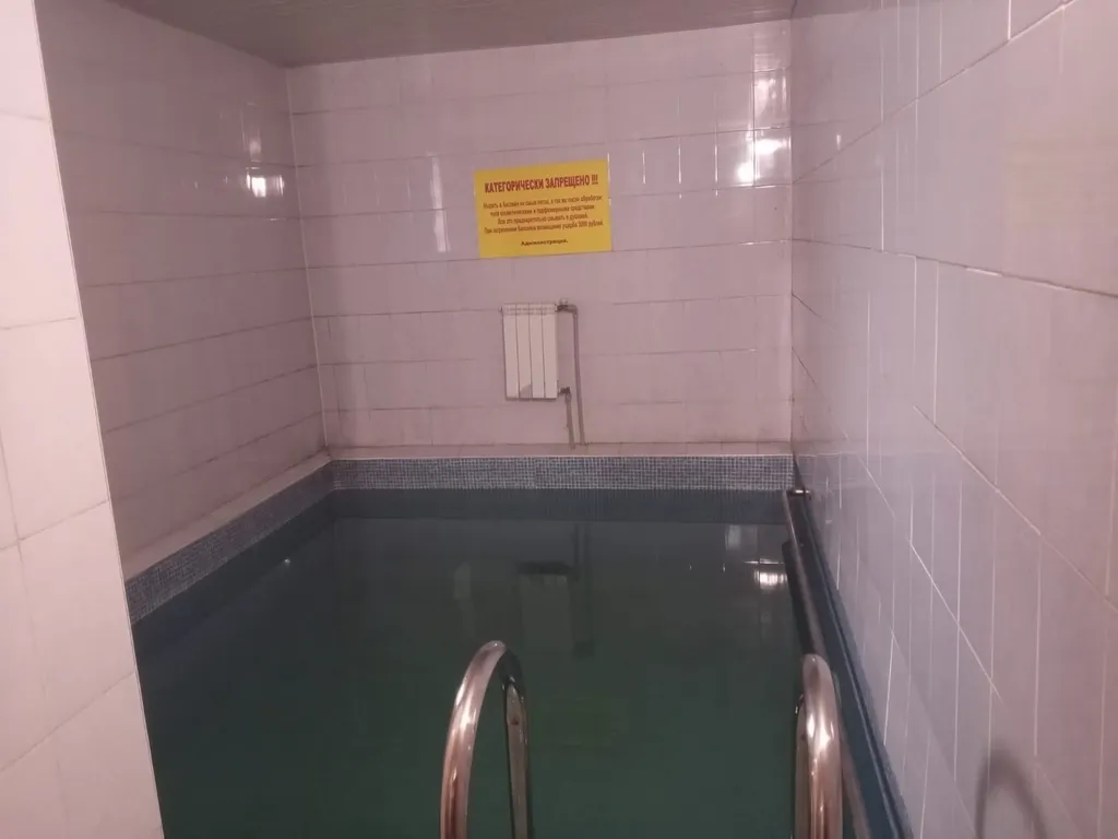 Уютный дом-сруб для компании