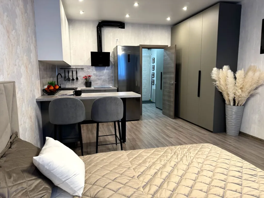 Уютная студия с дизайнерским ремонтом у метро Девяткино