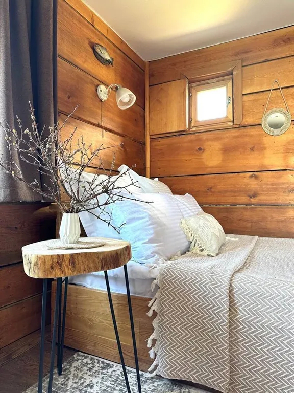 Уютный частный домик у берега