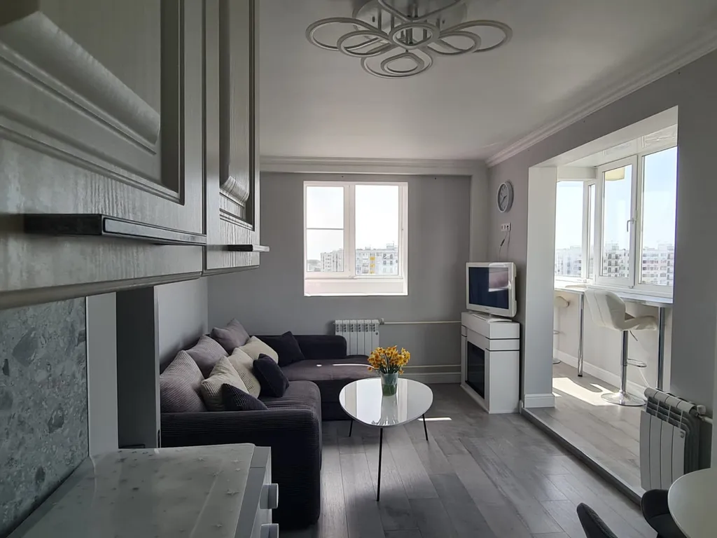 Трёхкомнатная квартира в Сочи  с видом на море и горы