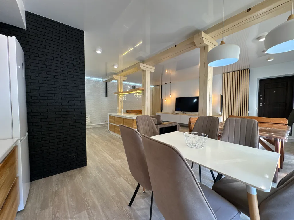 Уютный коттедж для большой компании в кедровом лесу на Телецком озере — аренда посуточно в Артыбаш