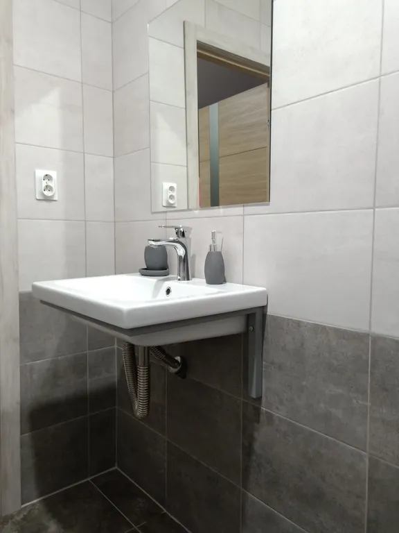 Домик с видом на озеро