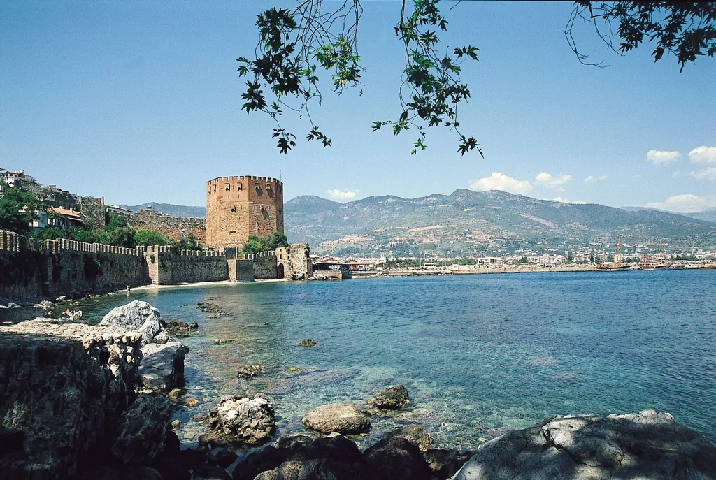 Семейные апартаменты 2+1, Elite Marine Residence, Kleopatra