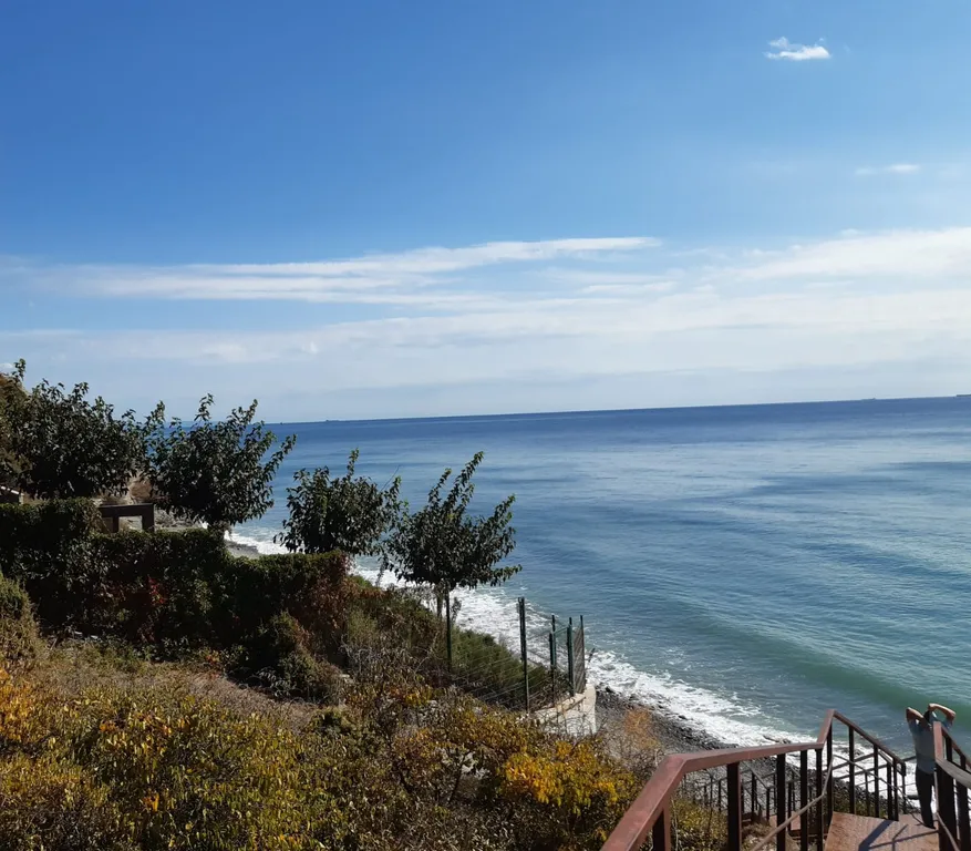 Коттедж Новый дом с прекрасным видом на море и горы — Южная Озереевка