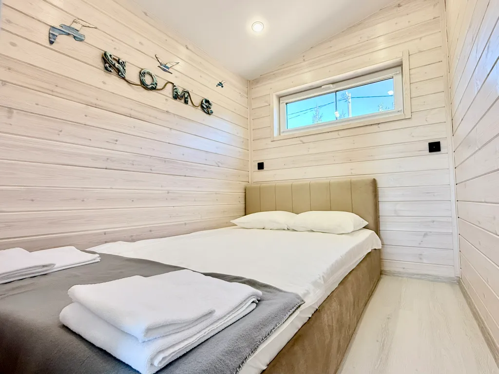 Home with pool-дом на берегу Рыбинского водохранилища