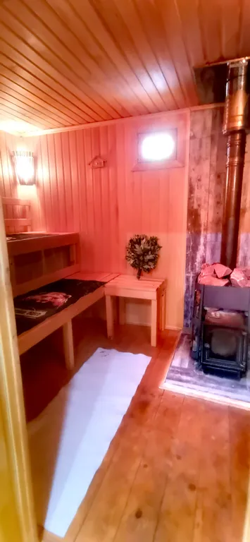 Коттедж Уютный гостевой дом с сауной — Осурово