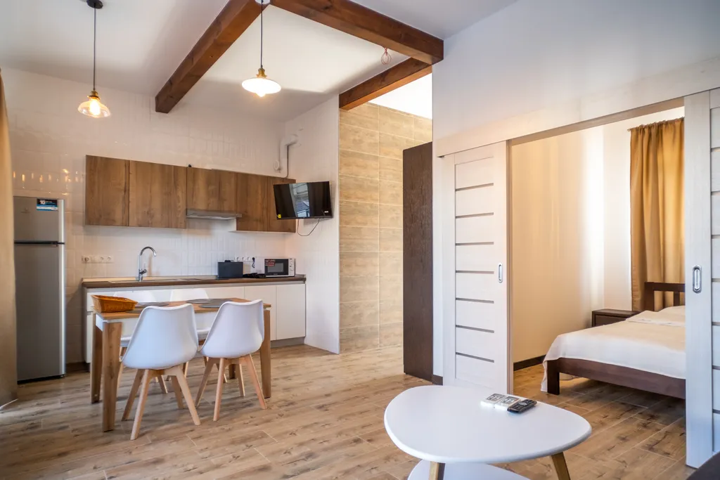 Квартира 2-комнатная Квартира — Кучугуры