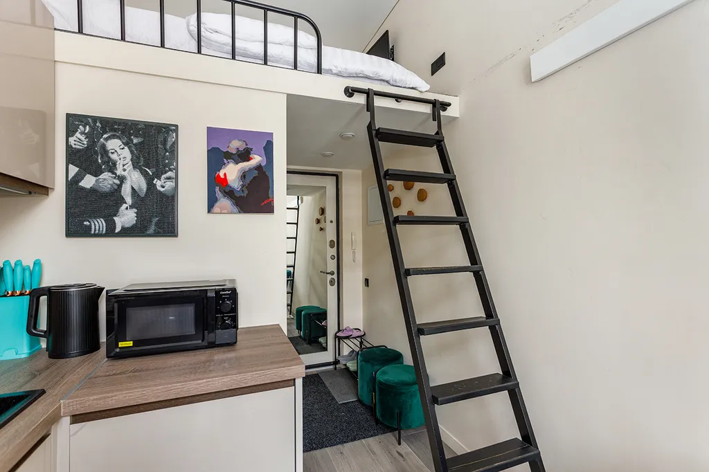 Квартира Квартира Студия-лофт в историческом здании возле метро — Москва