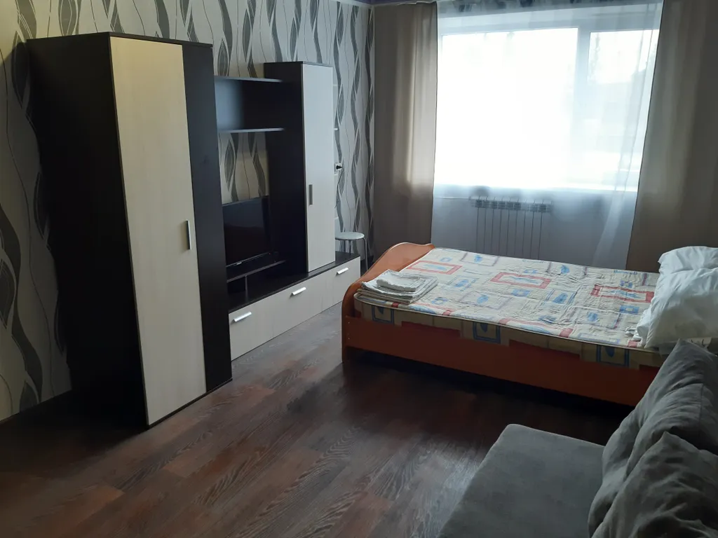 2-комнатная Квартира — аренда посуточно в Златоуст