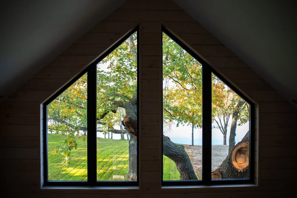 2-этажный коттедж у озера с видом на горы