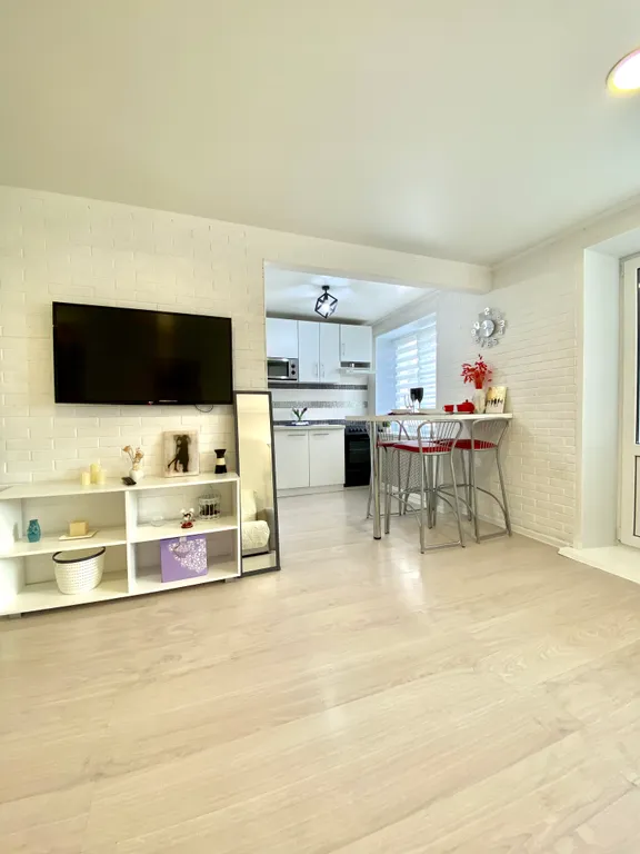 Уютная студия с видом на вулкан