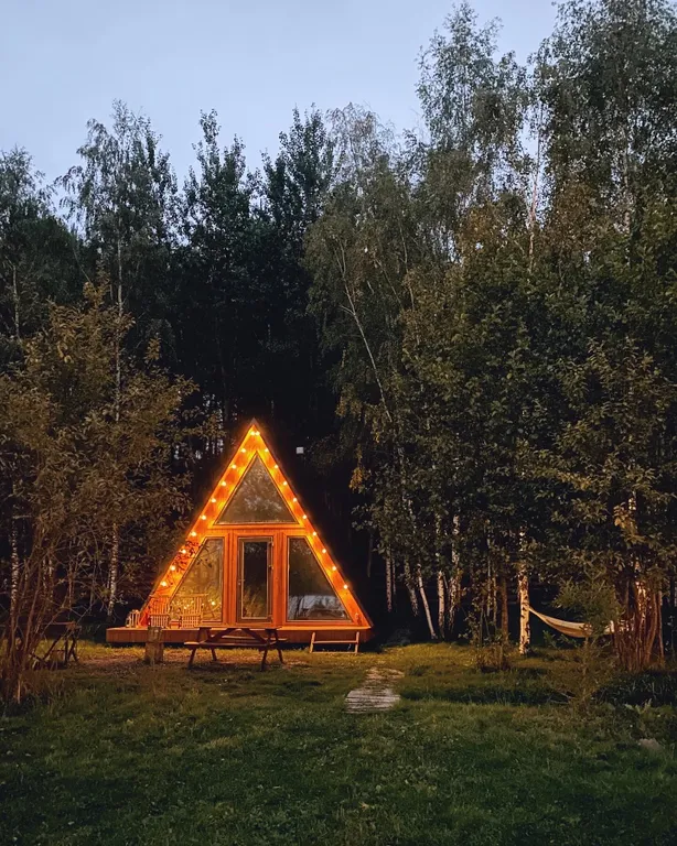 Коттедж Треугольный домик 36м2 с завтраком — Куровское