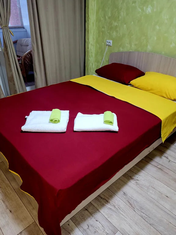 Уютная квартира с красивой панорамой на Знаменитый Борус