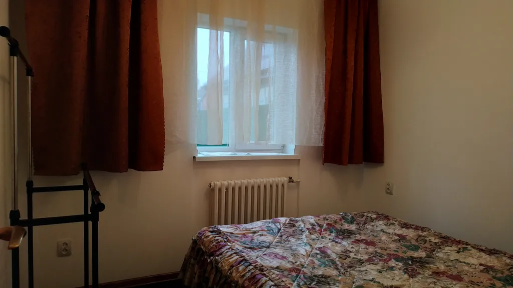 Квартира в домике с отдельным входом и парковкой