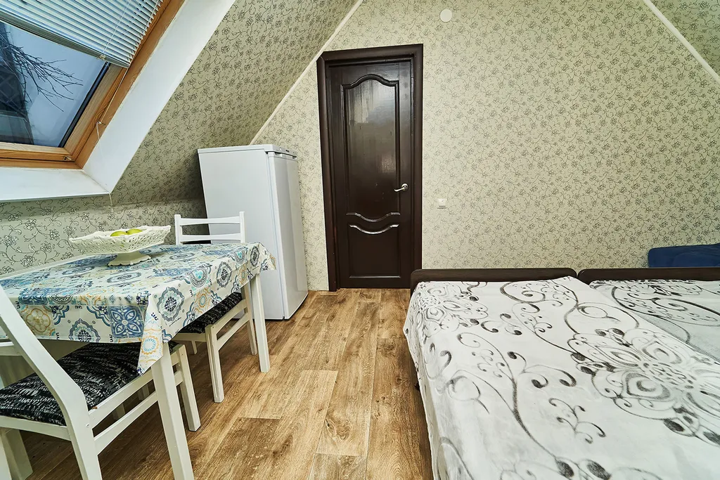 Уютный номер в пяти минутах ходьбы до моря