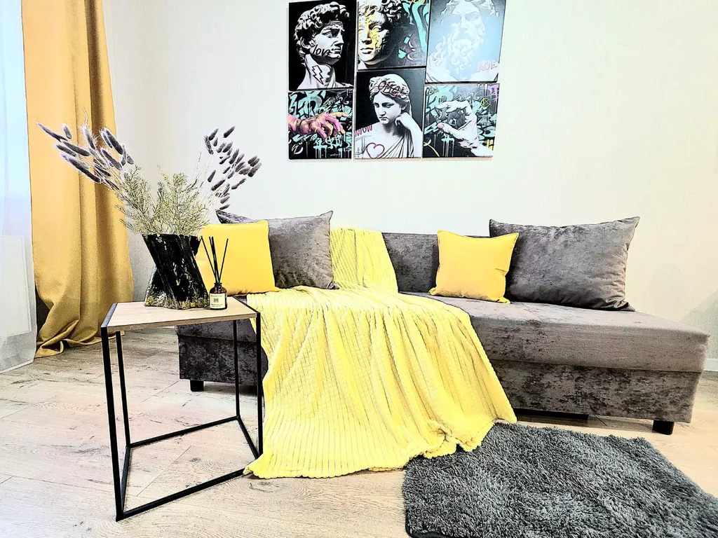 Квартира рядом с аэропортом и ТЦ Планета