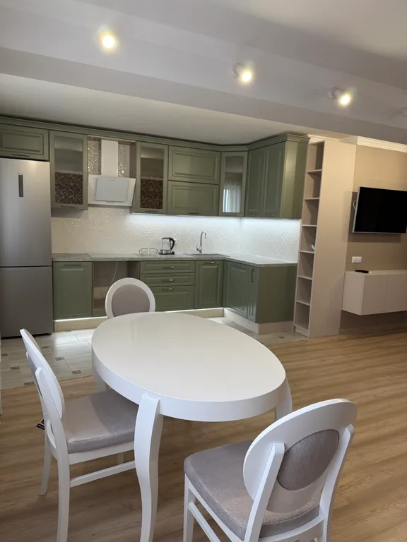 Просторная большая квартира в спальном районе