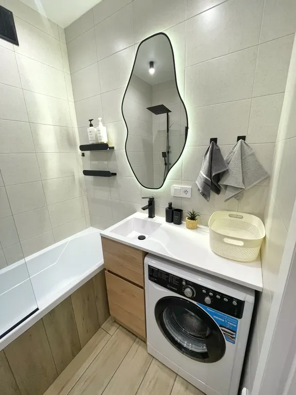 Двухкомнатная квартира у парка Победы