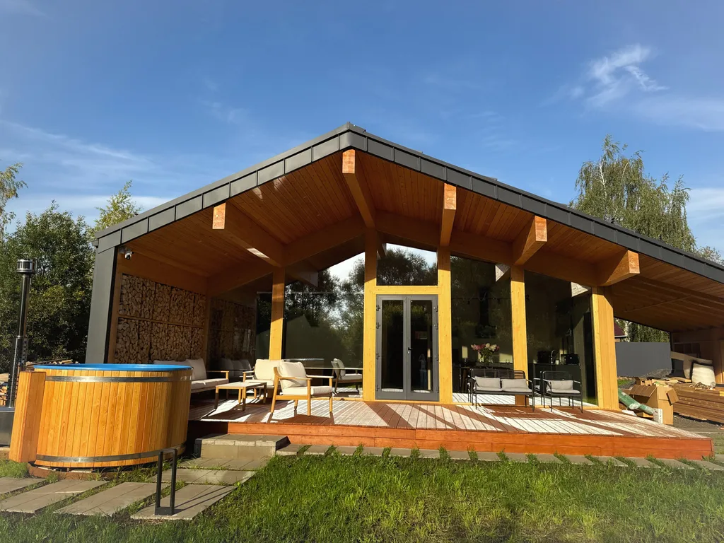 Коттедж с чаном и сауной в черте города