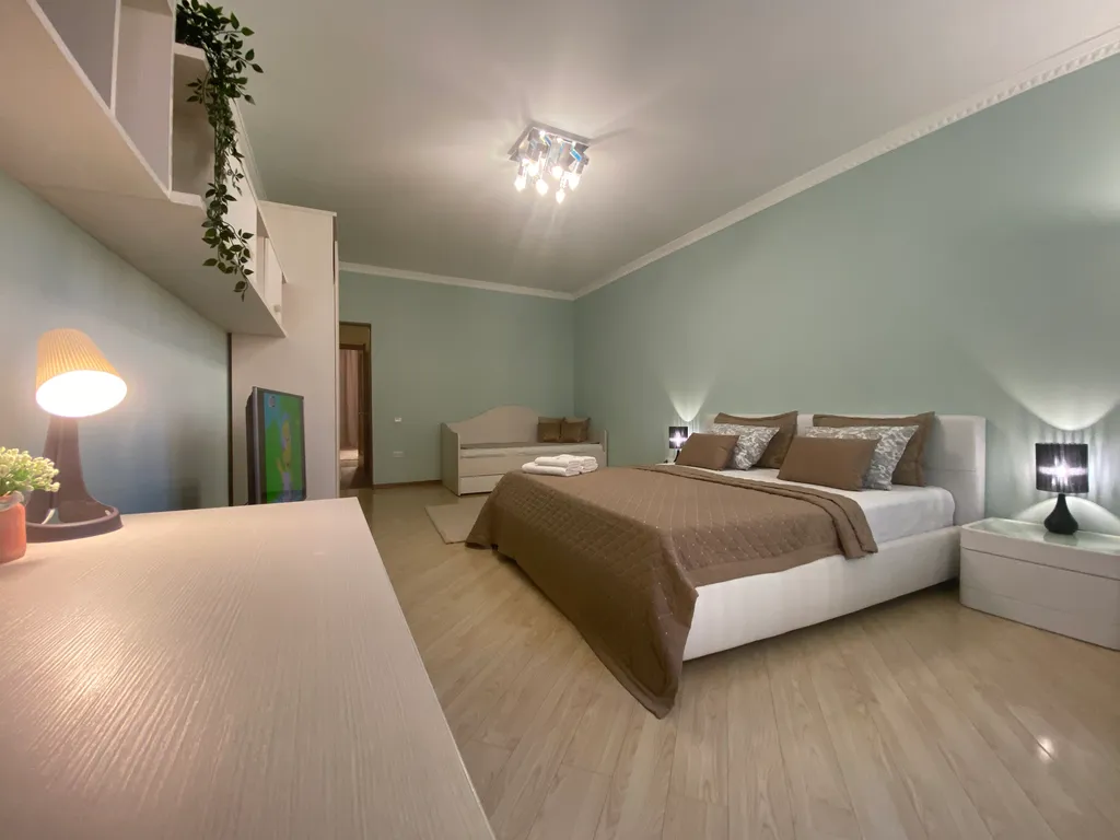 Просторный апартамент для действительно большой семьи