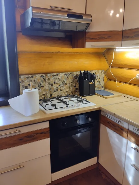 Дом с пианино