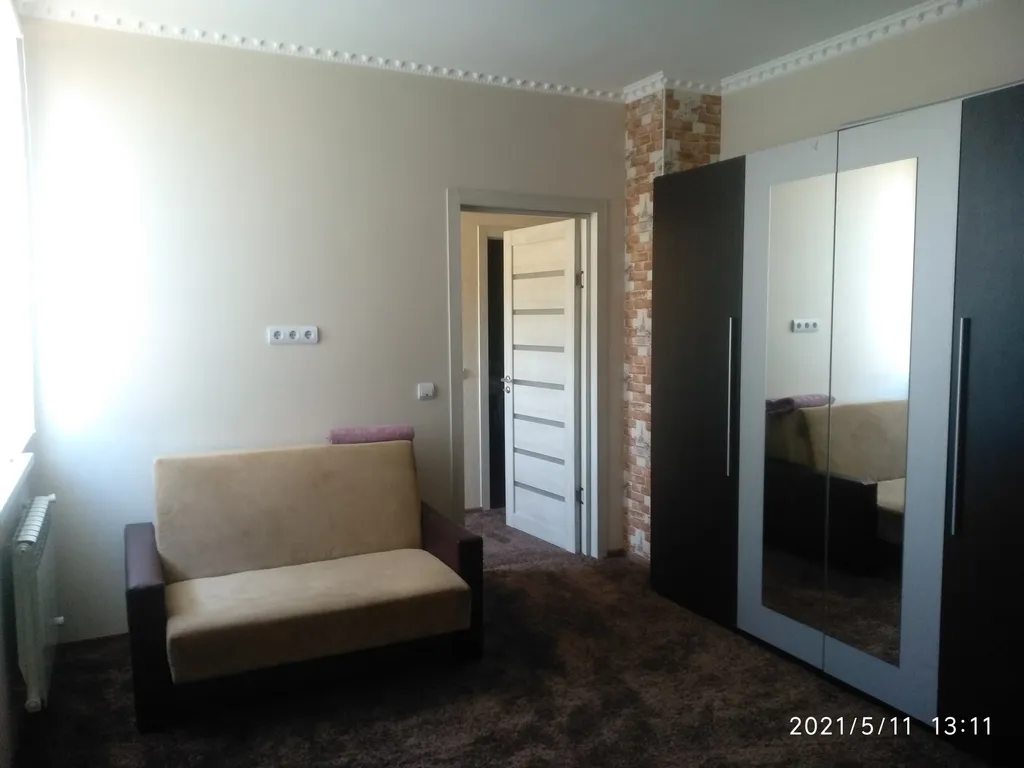 Уютный дом с бассейном