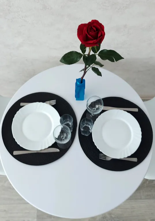 Уютный апартамент в новостройке с двумя кроватями