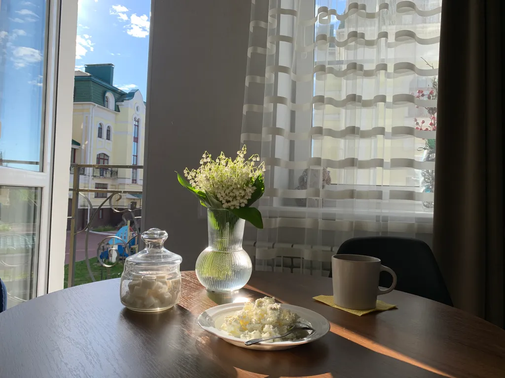 Новая студия Юниор с видом на Волгу в центре города