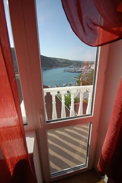 Коттедж с видом на Балаклавскую бухту