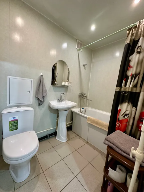 Однокомнатная квартира в центре с видом на Волгу