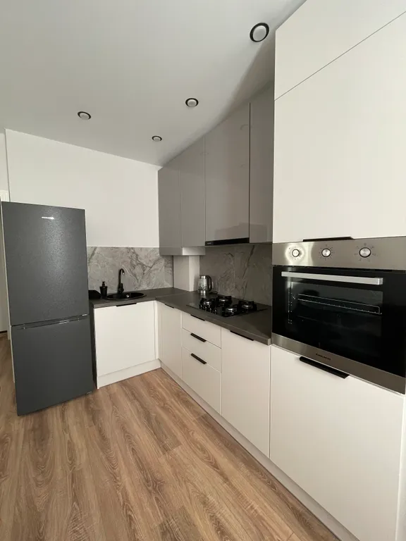 Уютная квартира в экологически чистом районе Ласкино парк