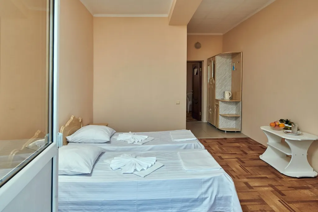 Квартира Комната — аренда посуточно в Лоо