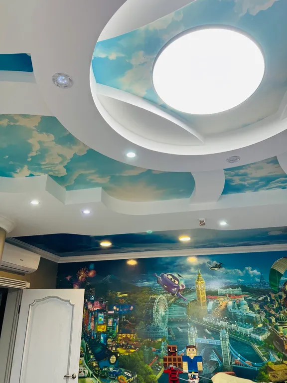 Элитная квартира с видом на море и город