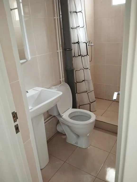 Трёхместный номер 2+1 свой санузел в комнате рядом с озером