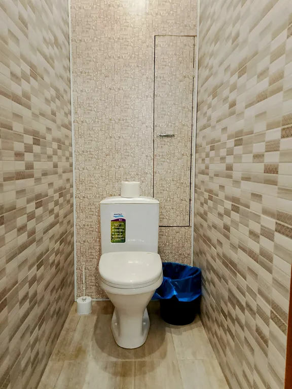 1-Комнатная Уютная, даже диванчик на кухне есть