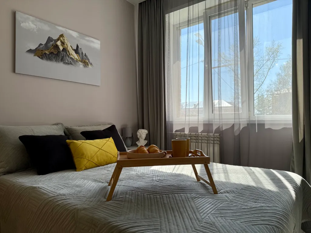 Студия Loft у Патронного для 4 гостей