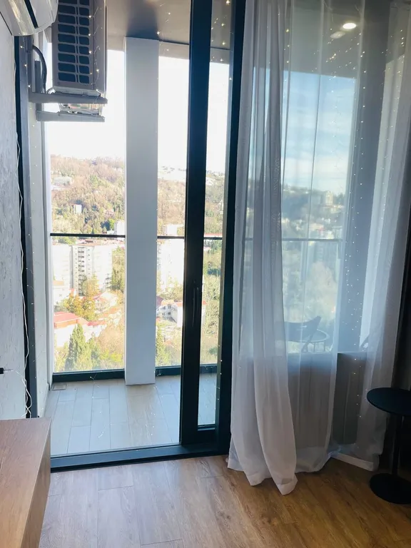 Современная студия в Хосте с потрясающим видом на море