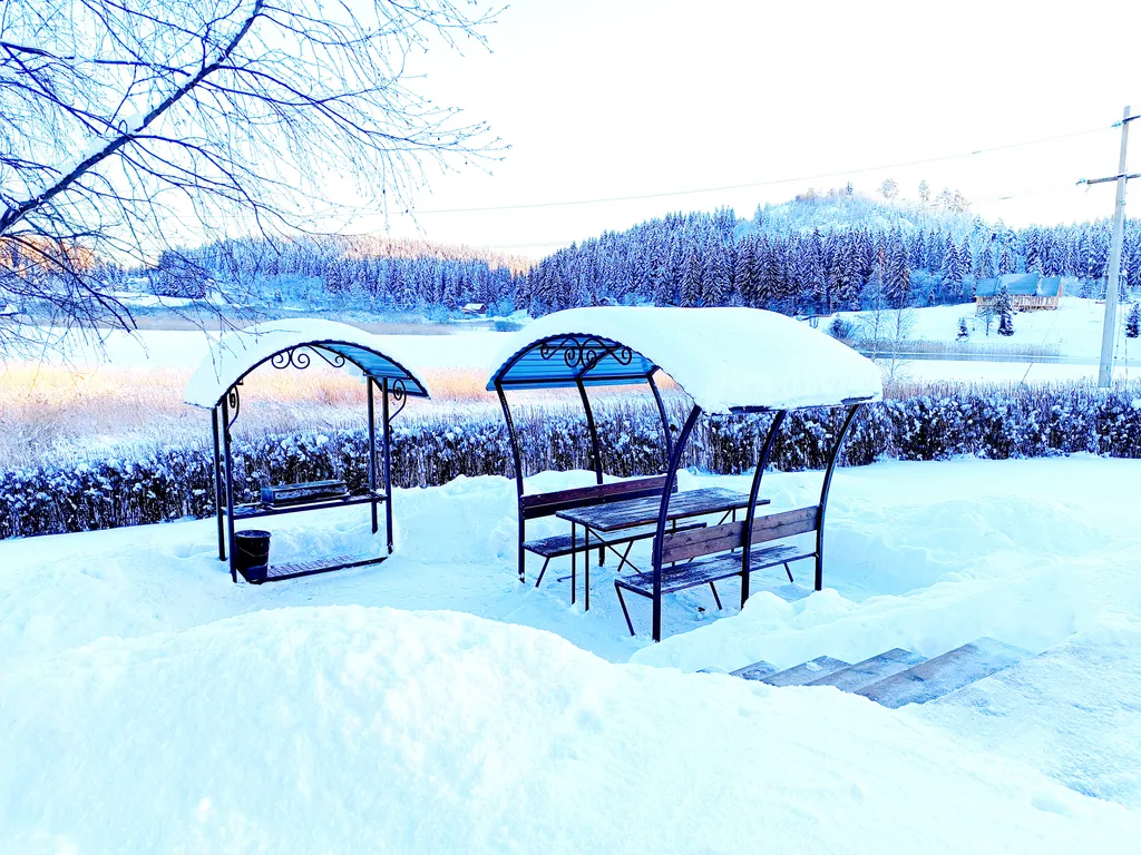 Дом с видом на озеро Паасо