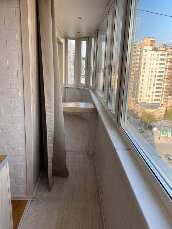 Пятикомнатная квартира с сауной и кинотеатром в центре